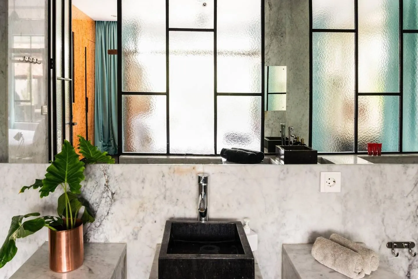 Villa Ruku-Ruku - Modern 1Br Villa With Ac Living Room & Private Pool - French Style Interior Kerobokan