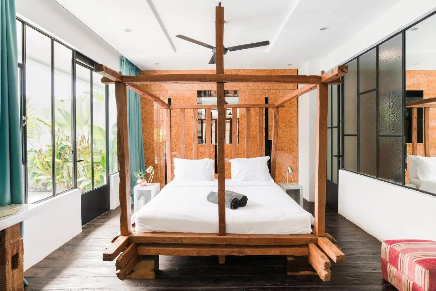 Villa Ruku-Ruku - Modern 1Br Villa With Ac Living Room & Private Pool - French Style Interior Kerobokan