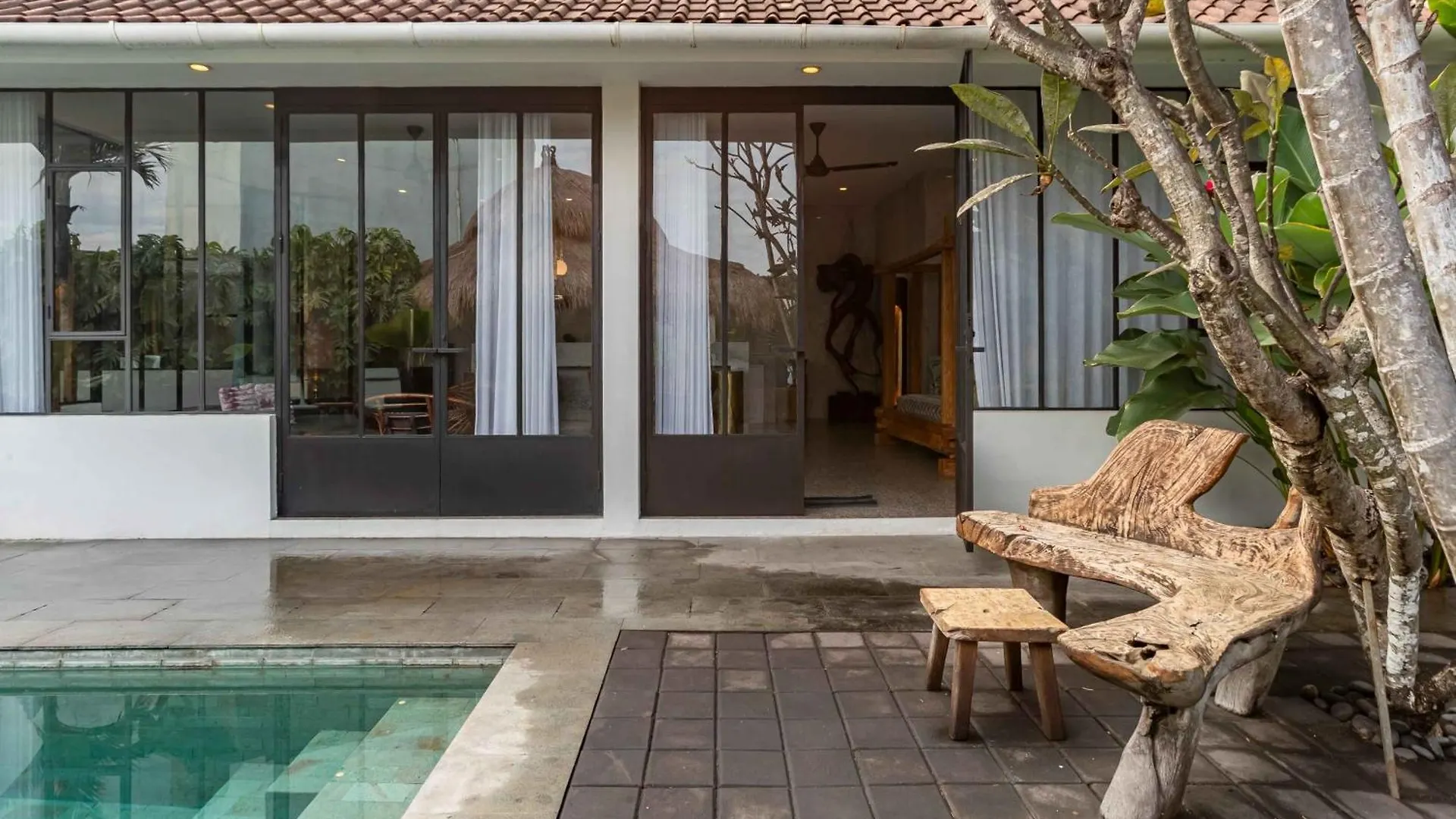 Villa Ruku-Ruku - Modern 1Br Villa With Ac Living Room & Private Pool - French Style Interior Kerobokan  Kerobokan (Bali)